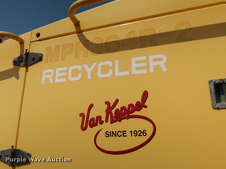 image for item DJ1955 2012 Bomag MPH364R-2  recycler