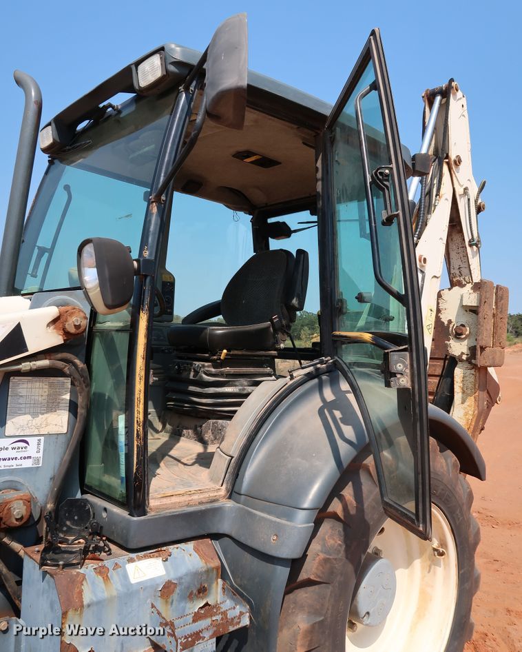 image for item DJ1956 2004 Terex TX860SB  backhoe