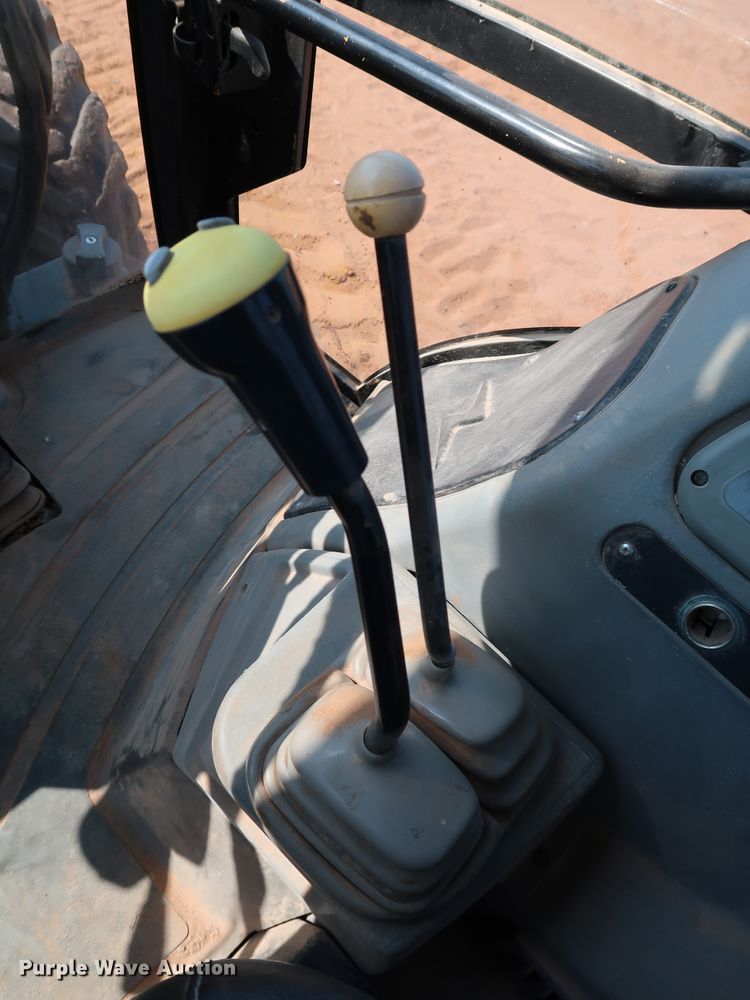 image for item DJ1956 2004 Terex TX860SB  backhoe