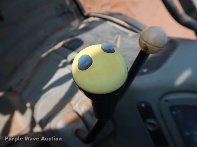 image for item DJ1956 2004 Terex TX860SB  backhoe