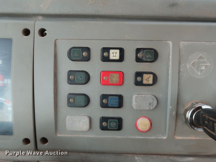 image for item DJ1956 2004 Terex TX860SB  backhoe