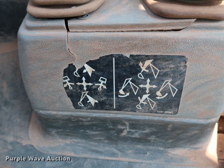 image for item DJ1956 2004 Terex TX860SB  backhoe