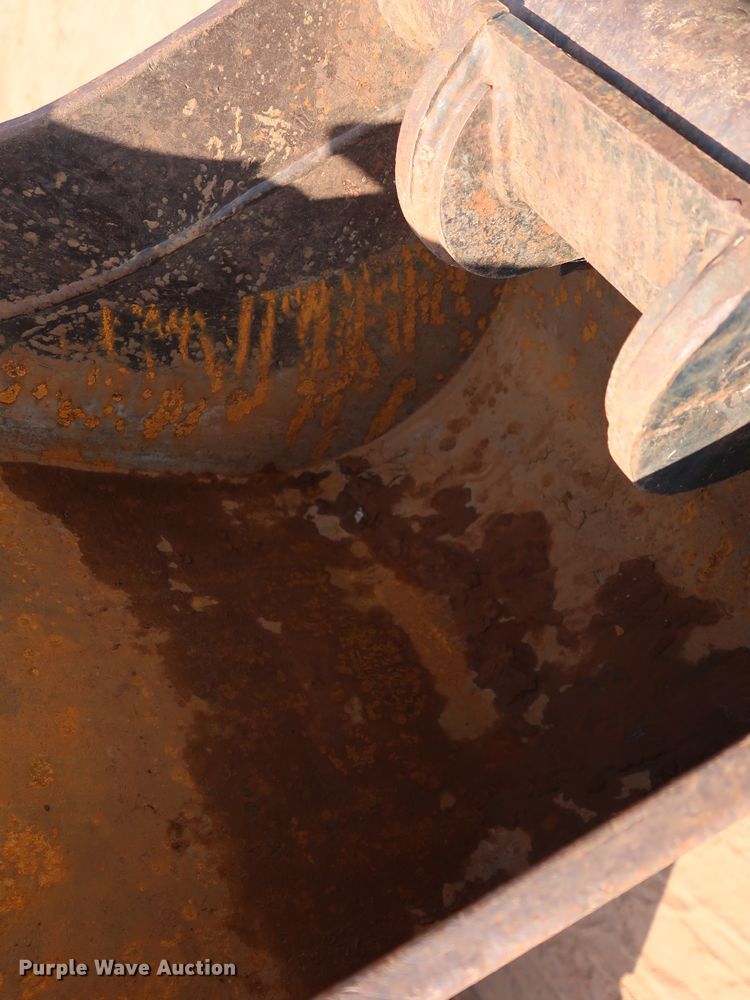 image for item DJ1956 2004 Terex TX860SB  backhoe