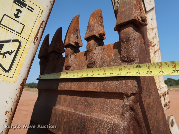 image for item DJ1956 2004 Terex TX860SB  backhoe