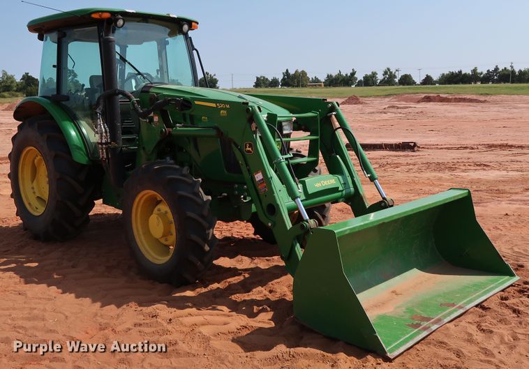 image for item DJ1958 2018 John Deere 5100E  MFWD tractor