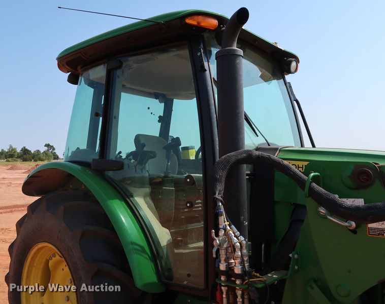 image for item DJ1958 2018 John Deere 5100E  MFWD tractor