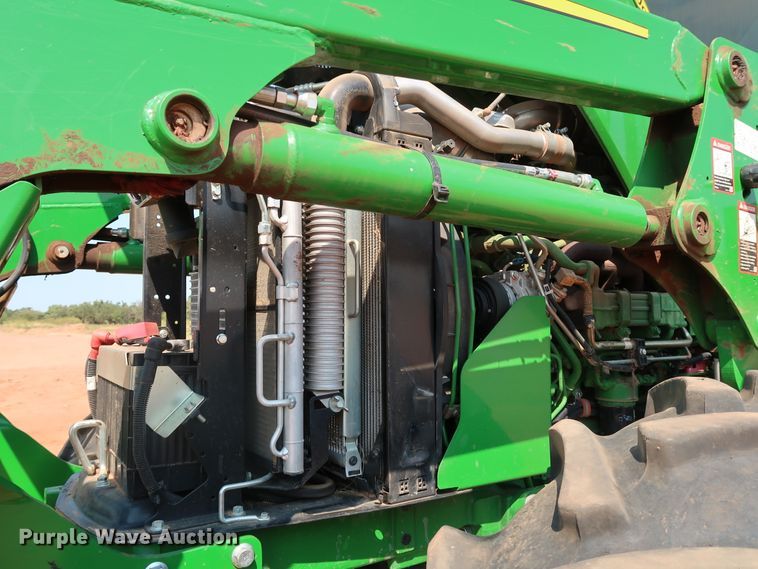 image for item DJ1958 2018 John Deere 5100E  MFWD tractor