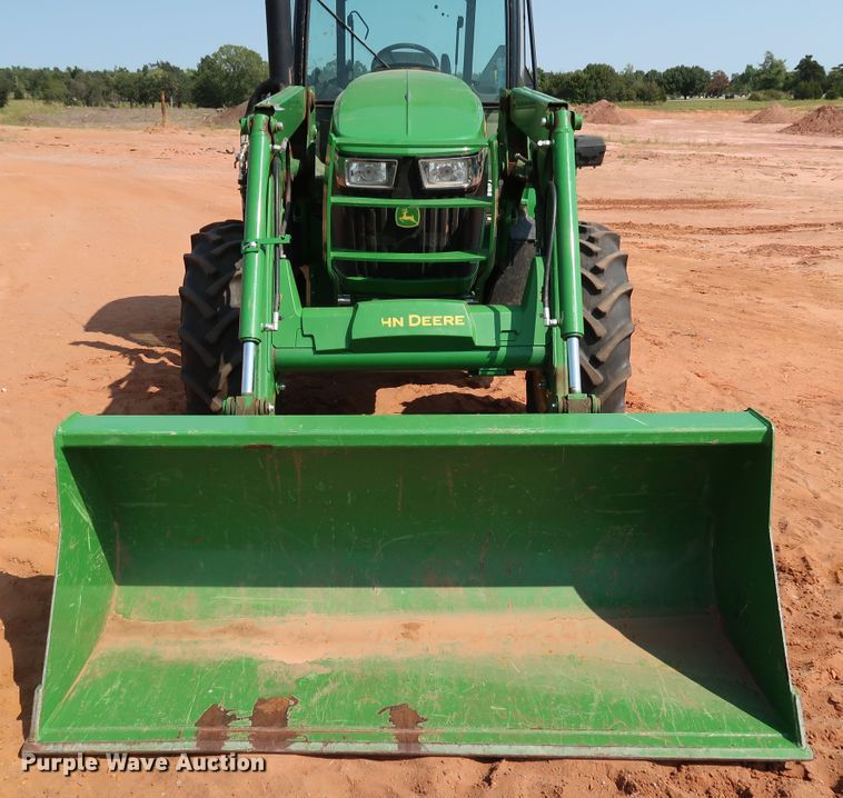 image for item DJ1958 2018 John Deere 5100E  MFWD tractor