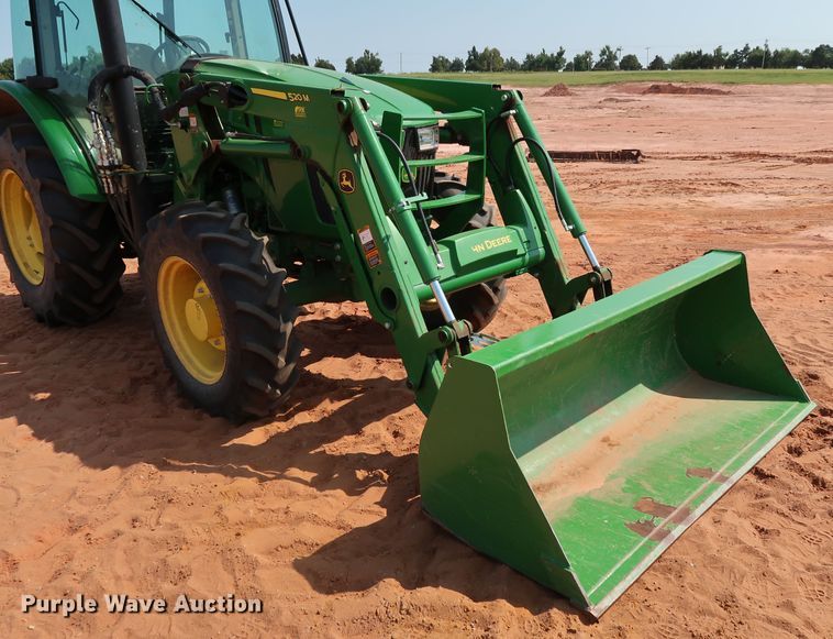 image for item DJ1958 2018 John Deere 5100E  MFWD tractor