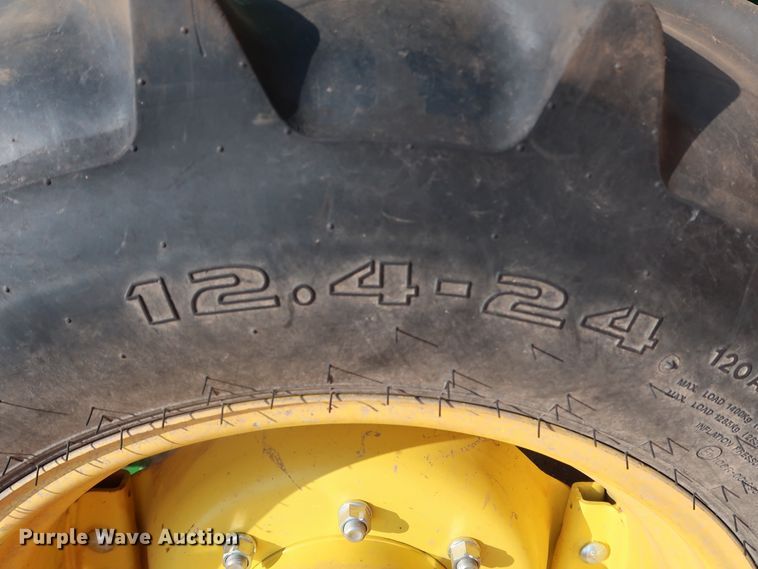 image for item DJ1958 2018 John Deere 5100E  MFWD tractor