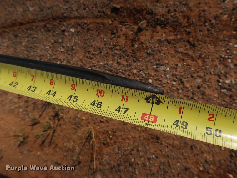 image for item DJ1960 Frontier  bale spear