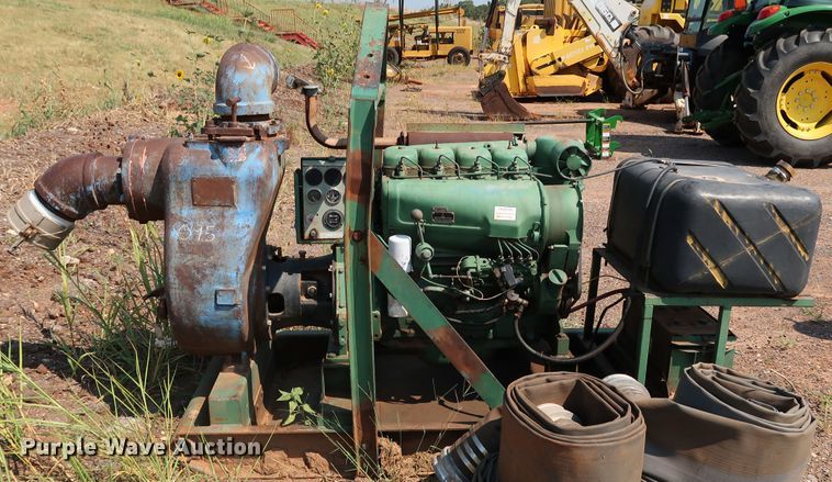 image for item DJ1963 Water pump