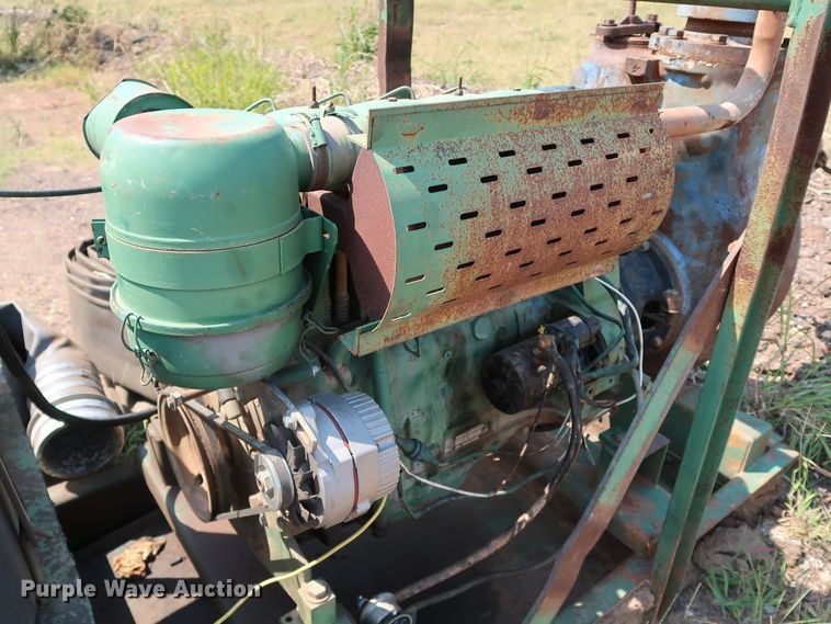 image for item DJ1963 Water pump