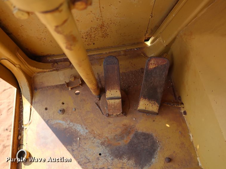 image for item DJ1964 Caterpillar 613B  water wagon