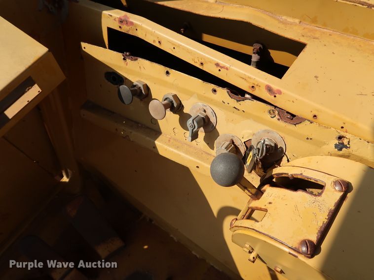 image for item DJ1964 Caterpillar 613B  water wagon