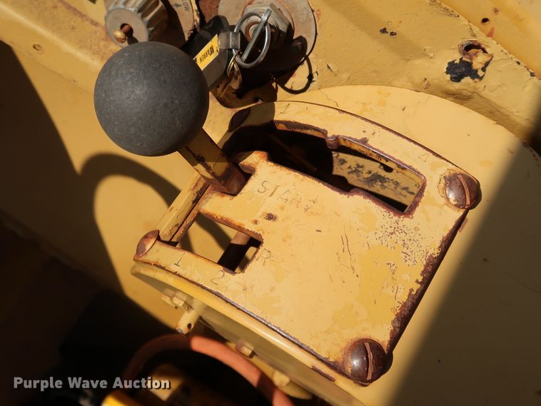 image for item DJ1964 Caterpillar 613B  water wagon