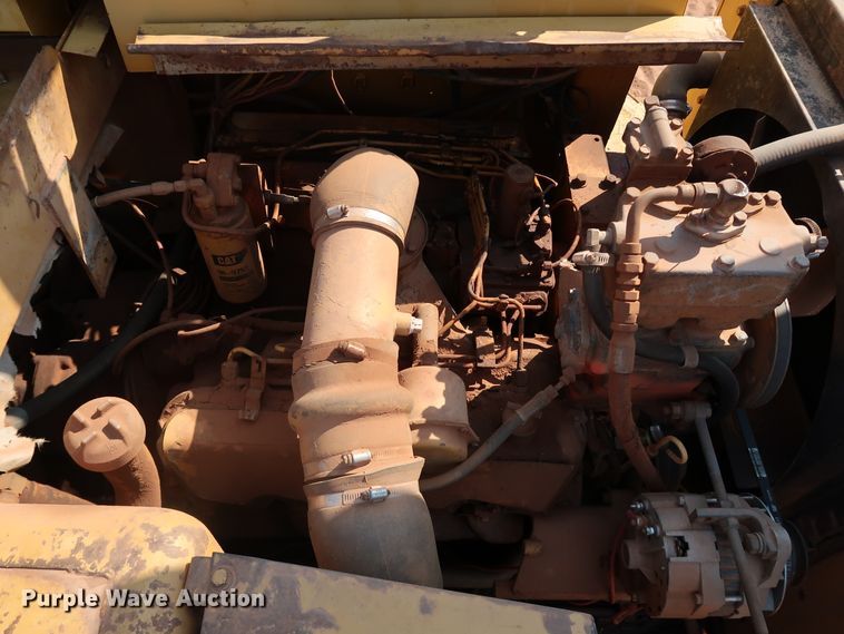 image for item DJ1964 Caterpillar 613B  water wagon