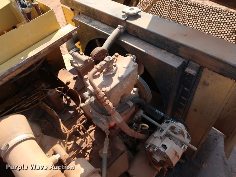 image for item DJ1964 Caterpillar 613B  water wagon