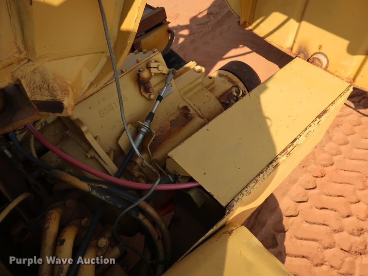 image for item DJ1964 Caterpillar 613B  water wagon