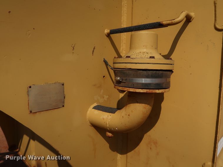 image for item DJ1964 Caterpillar 613B  water wagon