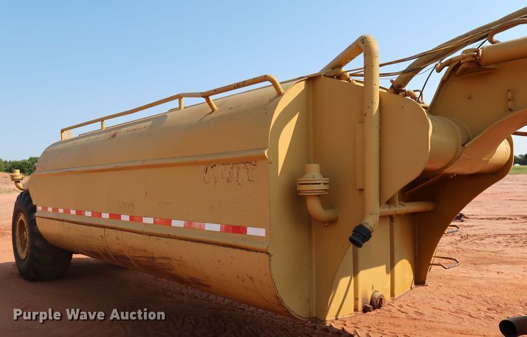 image for item DJ1964 Caterpillar 613B  water wagon