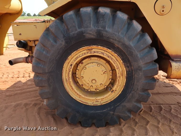 image for item DJ1964 Caterpillar 613B  water wagon