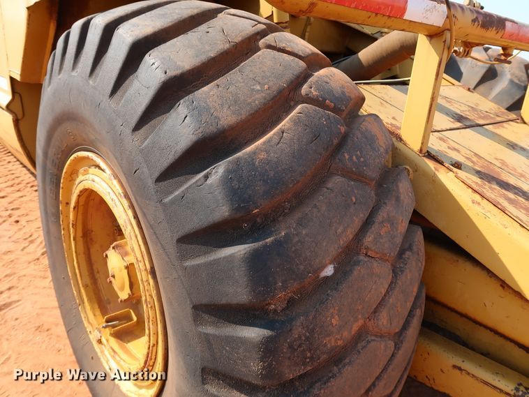 image for item DJ1964 Caterpillar 613B  water wagon