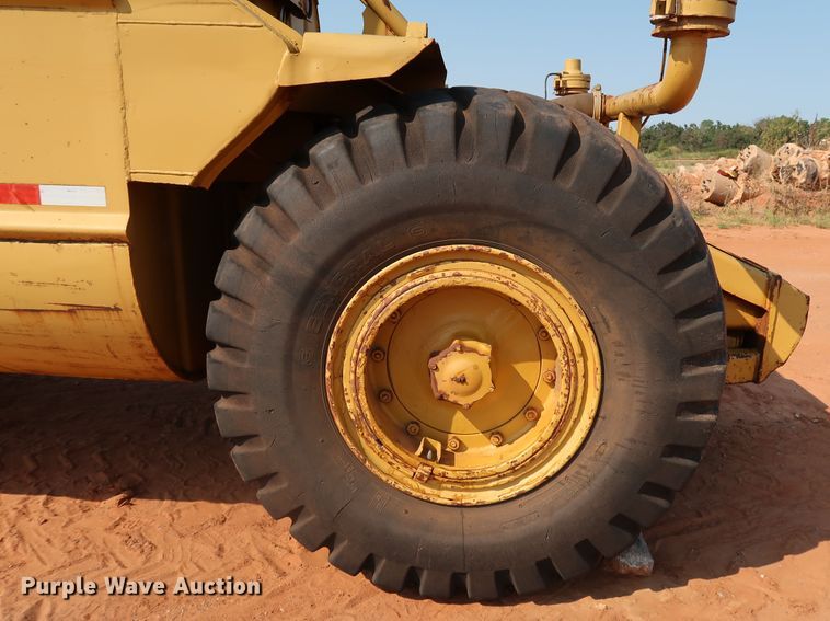 image for item DJ1964 Caterpillar 613B  water wagon