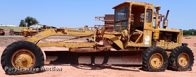 image for item DJ1970 Caterpillar  motor grader