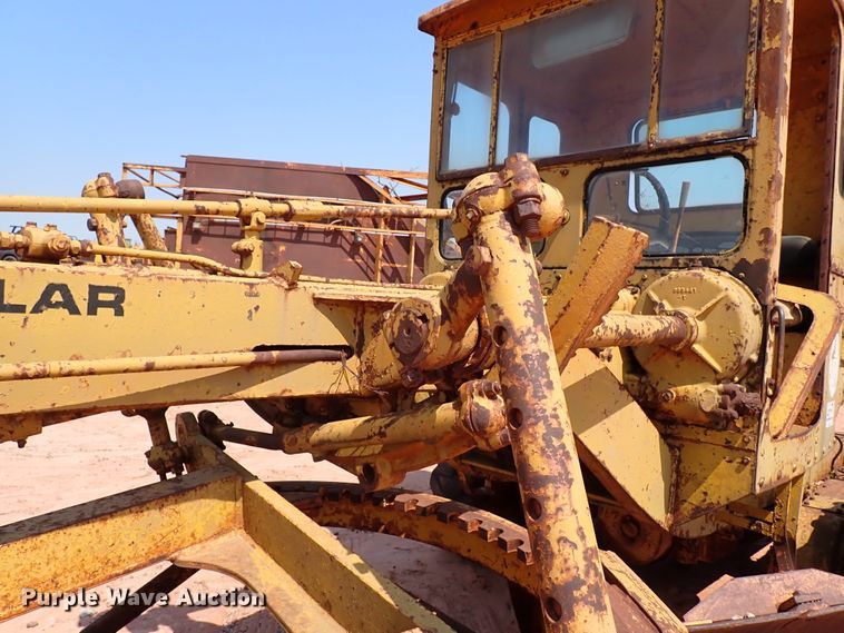 image for item DJ1970 Caterpillar  motor grader