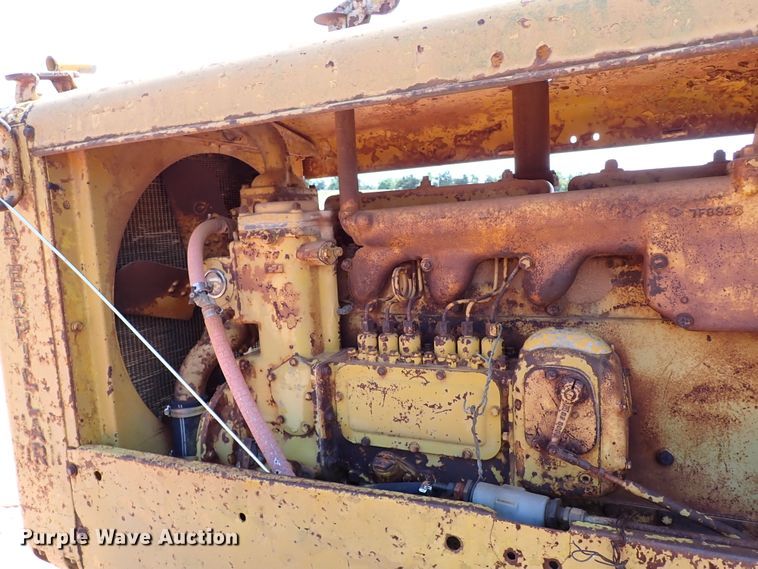 image for item DJ1970 Caterpillar  motor grader
