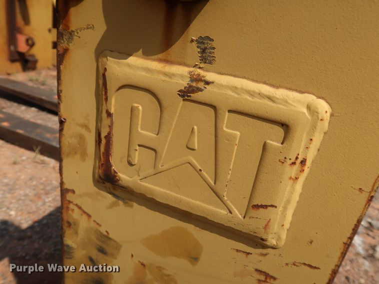 image for item DJ1974 Caterpillar 136-0497  84"L forks