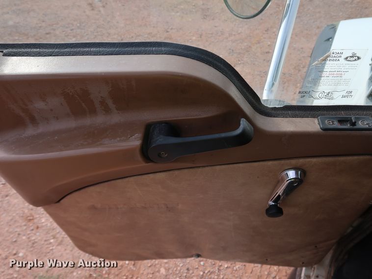 image for item DJ1977 2007 Mack Granite CTP713  dump truck