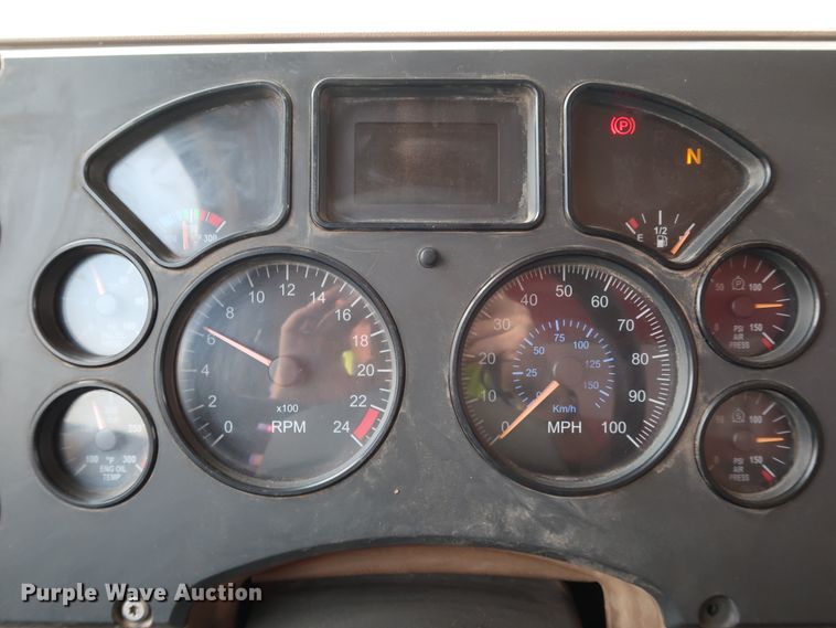 image for item DJ1977 2007 Mack Granite CTP713  dump truck