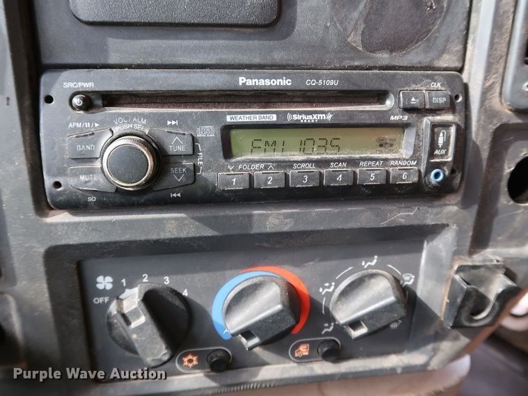 image for item DJ1977 2007 Mack Granite CTP713  dump truck