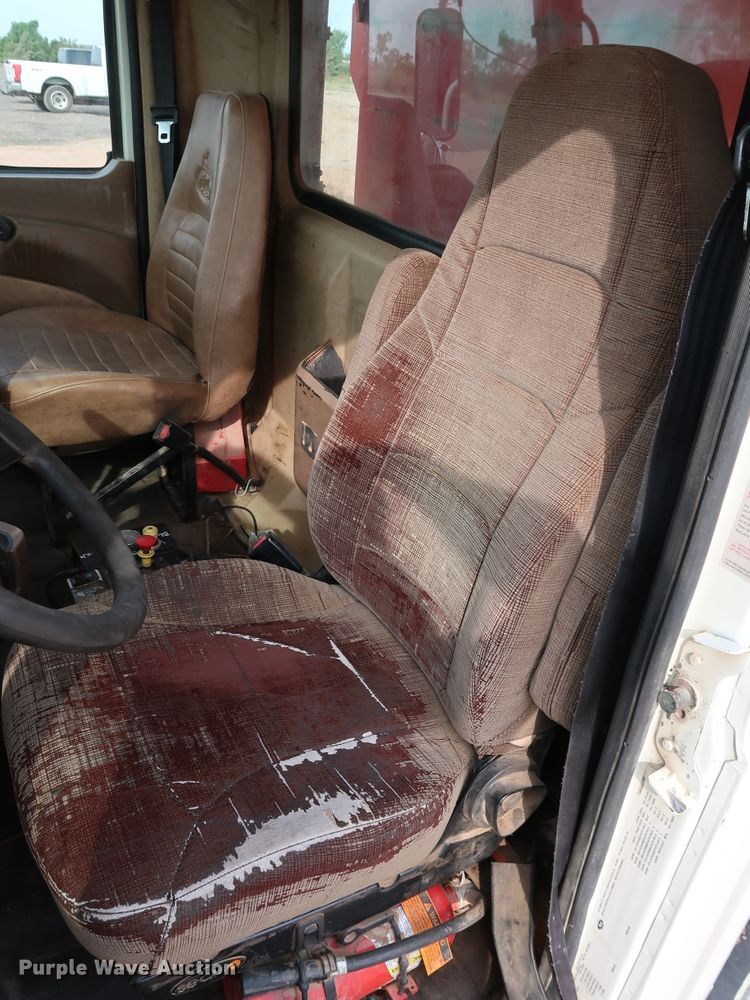 image for item DJ1977 2007 Mack Granite CTP713  dump truck