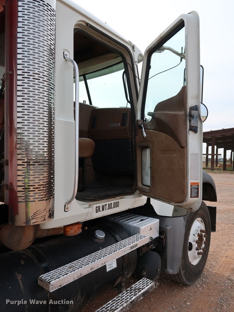 image for item DJ1977 2007 Mack Granite CTP713  dump truck