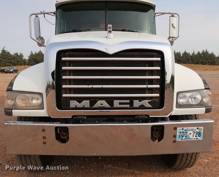 image for item DJ1977 2007 Mack Granite CTP713  dump truck