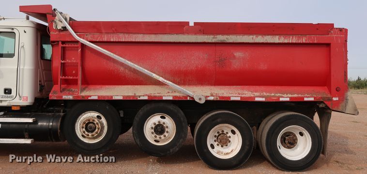 image for item DJ1977 2007 Mack Granite CTP713  dump truck