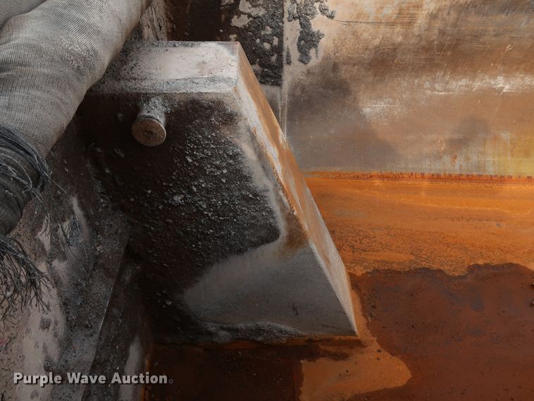 image for item DJ1977 2007 Mack Granite CTP713  dump truck