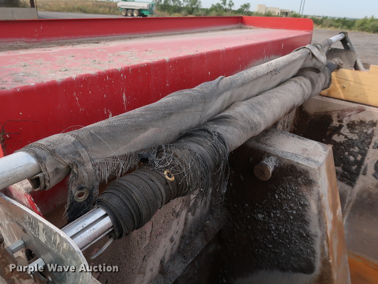 image for item DJ1977 2007 Mack Granite CTP713  dump truck