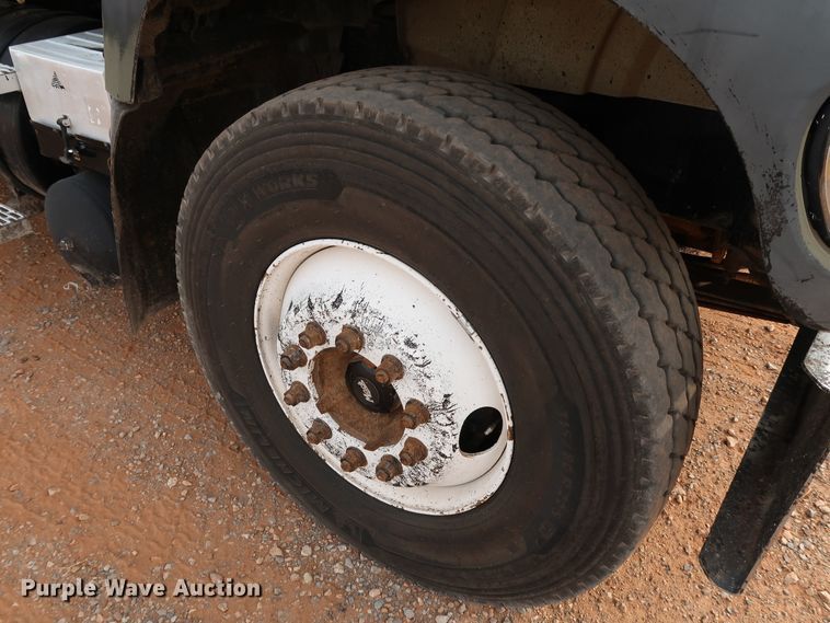 image for item DJ1977 2007 Mack Granite CTP713  dump truck