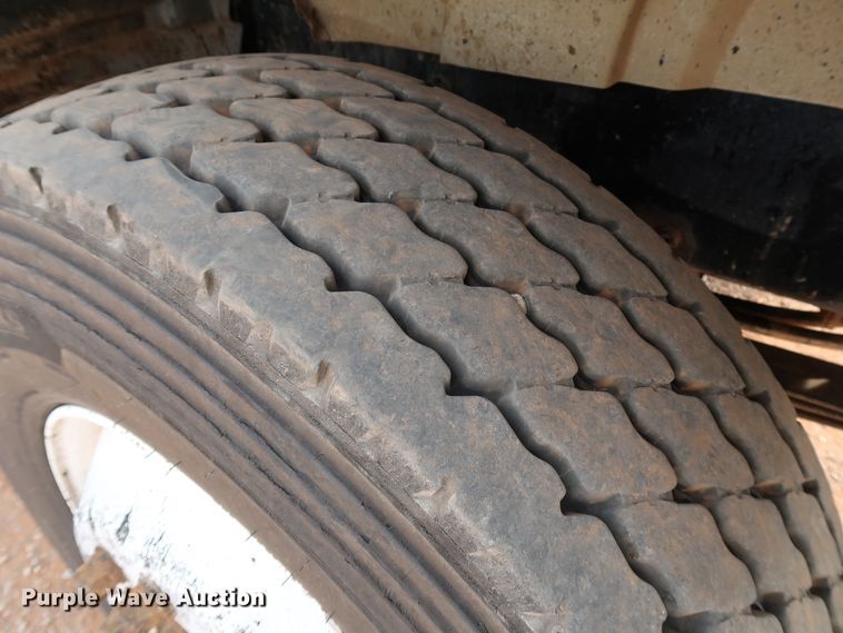 image for item DJ1977 2007 Mack Granite CTP713  dump truck