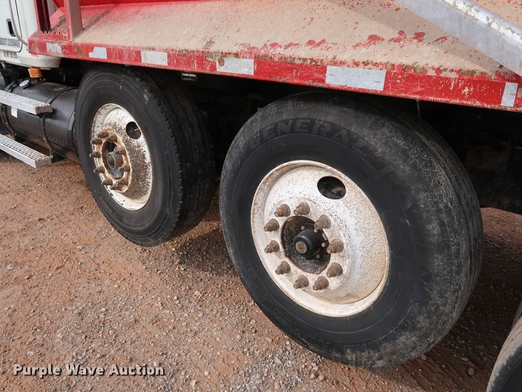 image for item DJ1977 2007 Mack Granite CTP713  dump truck