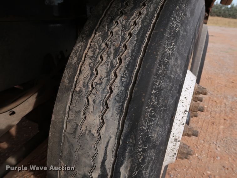 image for item DJ1977 2007 Mack Granite CTP713  dump truck