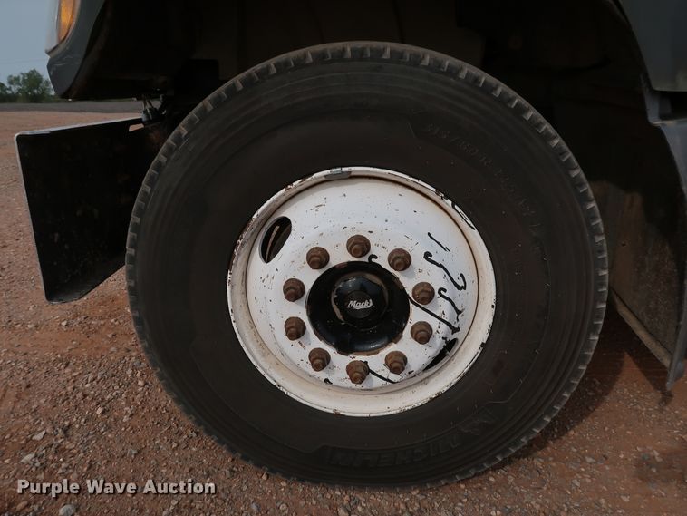 image for item DJ1977 2007 Mack Granite CTP713  dump truck