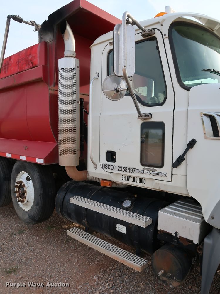 image for item DJ1978 2007 Mack Granite CTP713  dump truck