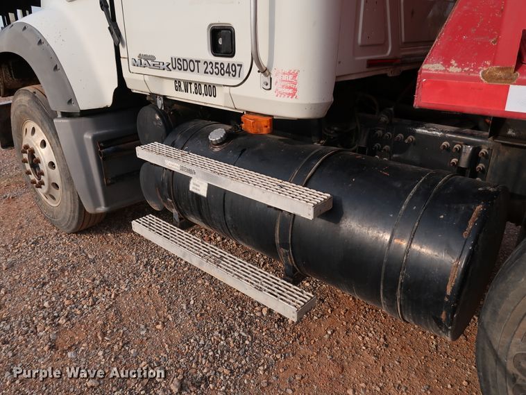 image for item DJ1978 2007 Mack Granite CTP713  dump truck