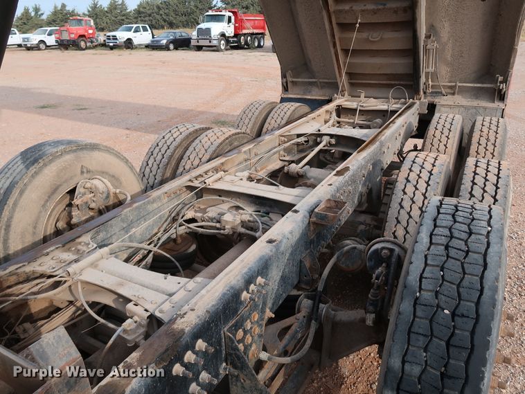 image for item DJ1978 2007 Mack Granite CTP713  dump truck