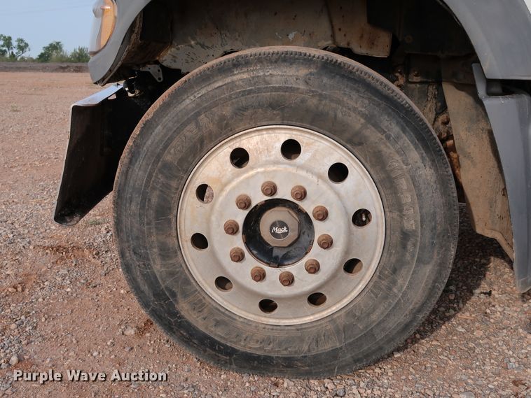 image for item DJ1978 2007 Mack Granite CTP713  dump truck